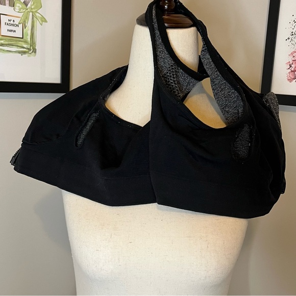 Avia Front Zip Sports Bra - Picture 8 of 8